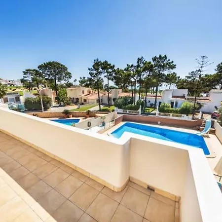 Sleeps 6 With Pool Air Con And Wifi * Vale do Lobo